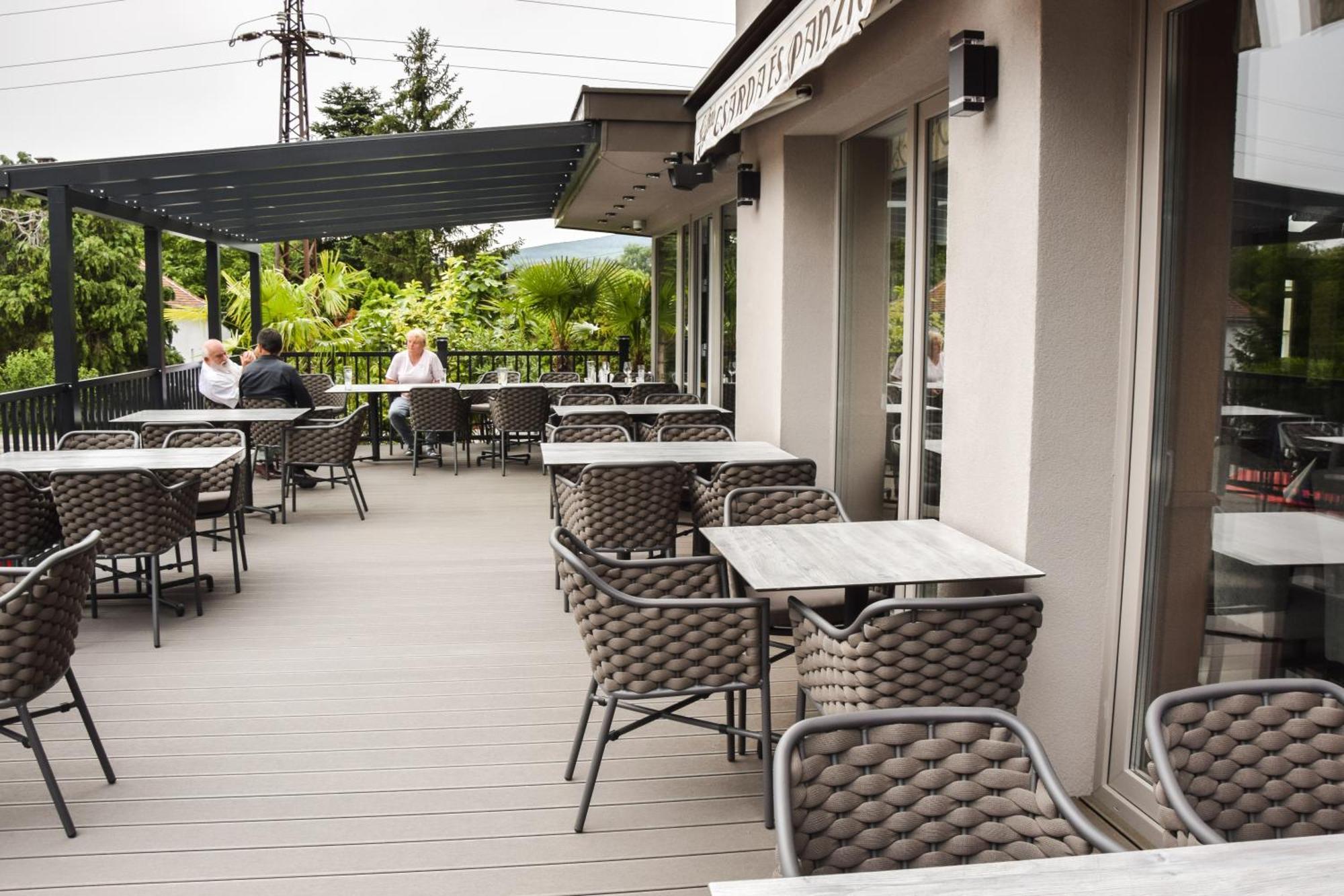 Csikar Csarda Es Panzio Hotel Koszeg Exterior photo